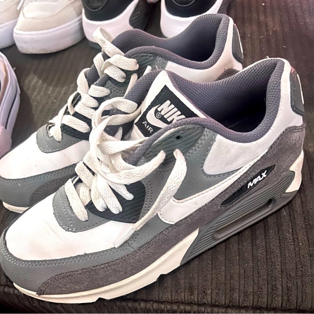 Nike Air Max size 4.5 Y